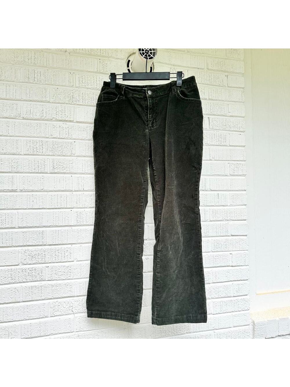 St John's Bay Vintage 90's Green Corduroy Flare Pants
